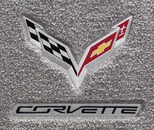 819290-2 Cross Flags With Corvette Black   (App)