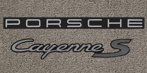 849097-1 Porsche CayenneS Silver