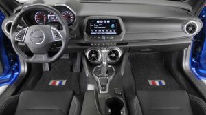camaro-shield-2016-fronts-in-car