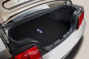 mustang-in-car-99-04-conv-trunk-3-p-b-cl-copy