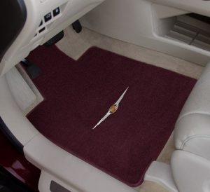 velourtex-burgundy-wings